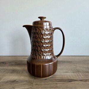 Wedgwood Pennine oven to table 1970s brown ceramic coffee pot.